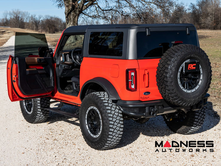 Ford Bronco Side Steps - Power Running Boards - 2 Door - Rough Country - E-Boards